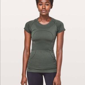 Lululemon Swiftly Tech Short Sleeve Green